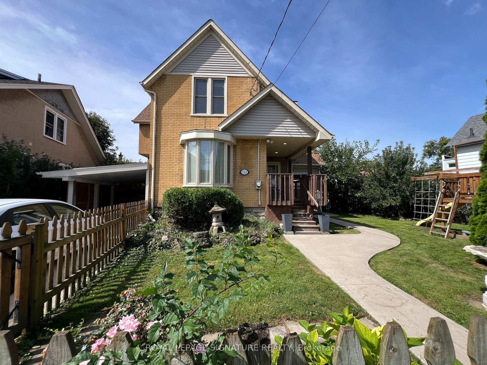 









141


York

Street,
St. Catharines,




ON
L2R 6E8

