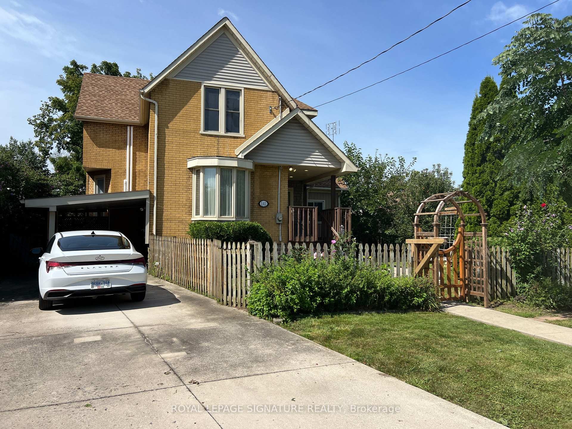









141


York

Street,
St. Catharines,




ON
L2R 6E8


