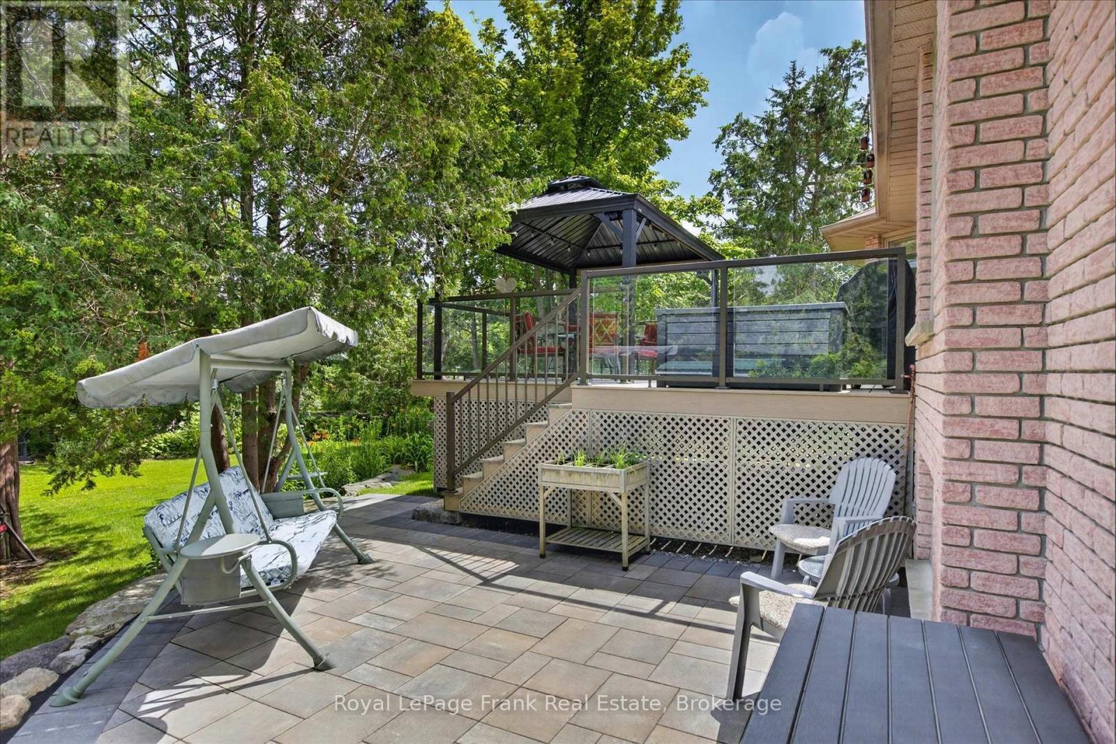 












64 ISLAND BAY DRIVE

,
Kawartha Lakes (Bobcaygeon),




Ontario
K0M1A0

