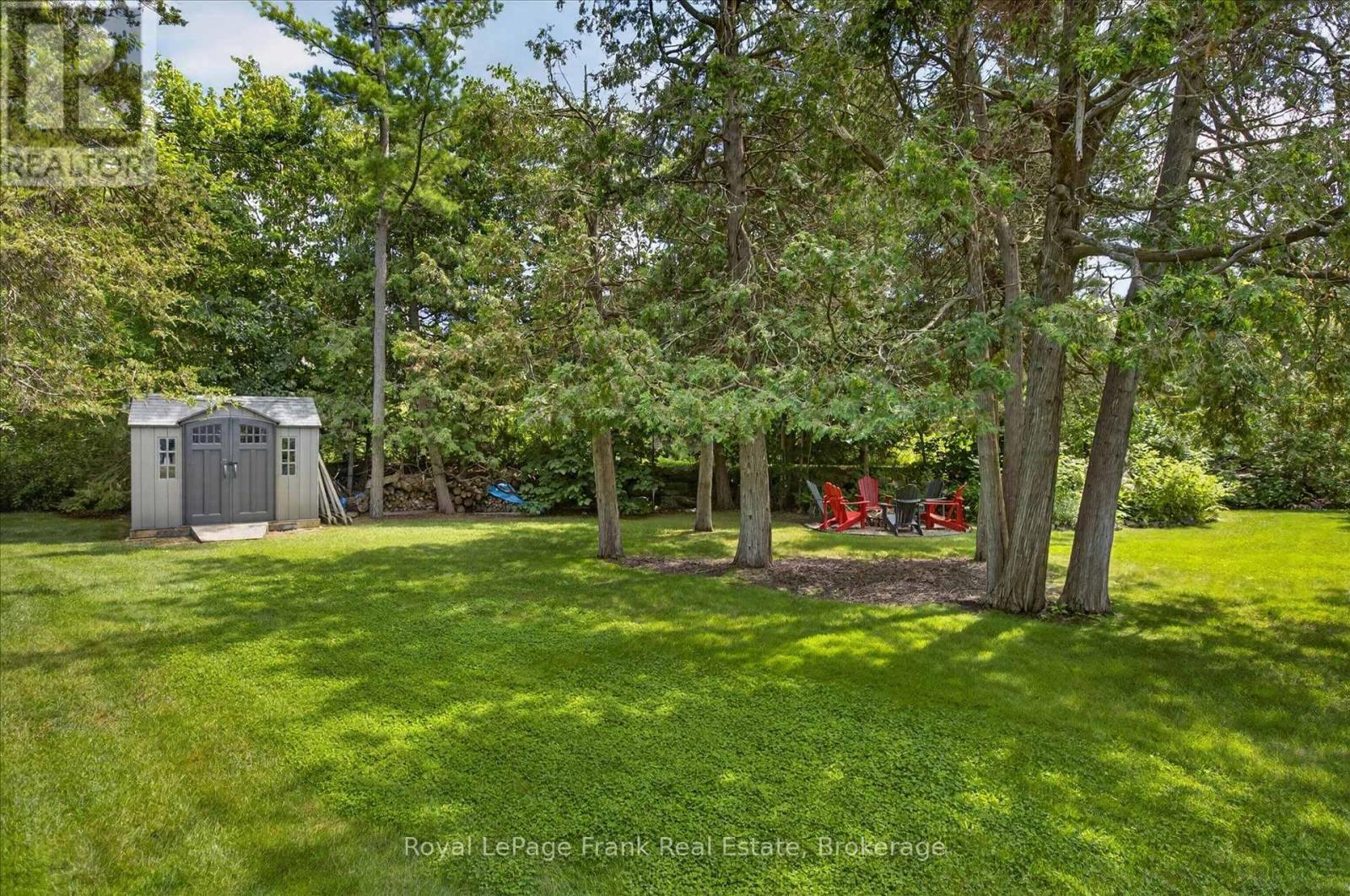 












64 ISLAND BAY DRIVE

,
Kawartha Lakes (Bobcaygeon),




Ontario
K0M1A0

