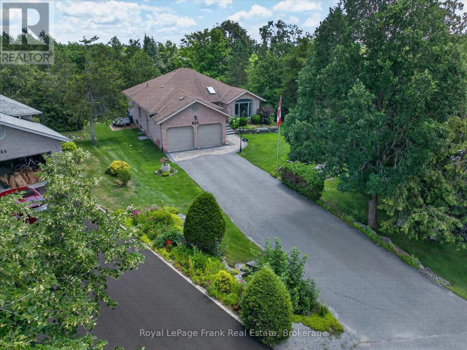 












64 ISLAND BAY DRIVE

,
Kawartha Lakes (Bobcaygeon),




Ontario
K0M1A0

