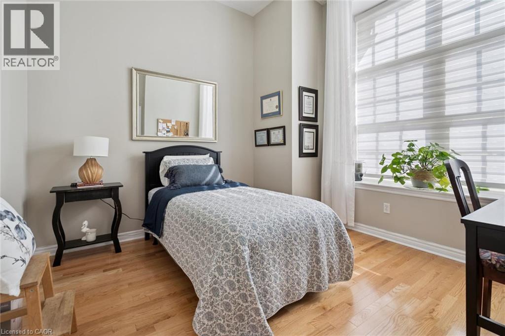












478 ST ANDREW Street E Unit# 101

,
Fergus,




Ontario
N1M3V7

