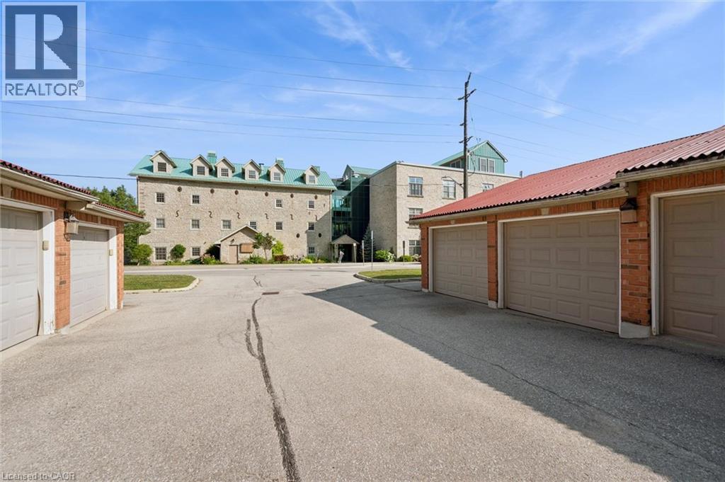 












478 ST ANDREW Street E Unit# 101

,
Fergus,




Ontario
N1M3V7

