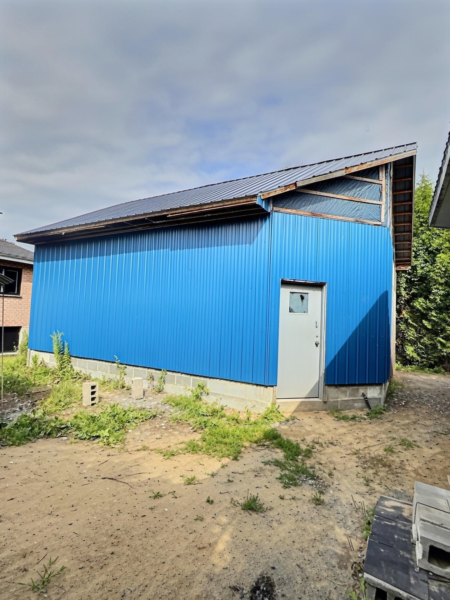 









391


Rue des Aviateurs

,
Shawinigan,




QC
G0X1L0

