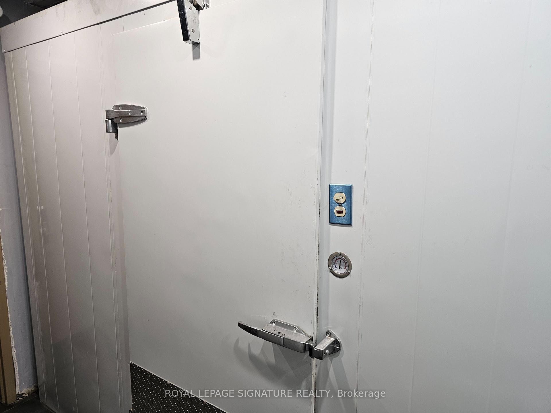 









1236


Danforth

Avenue,
Toronto,




ON
M4J 1M6

