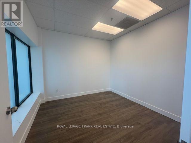 












209B - 701 ROSSLAND ROAD E

,
Whitby (Pringle Creek),




Ontario
L1N8Y9

