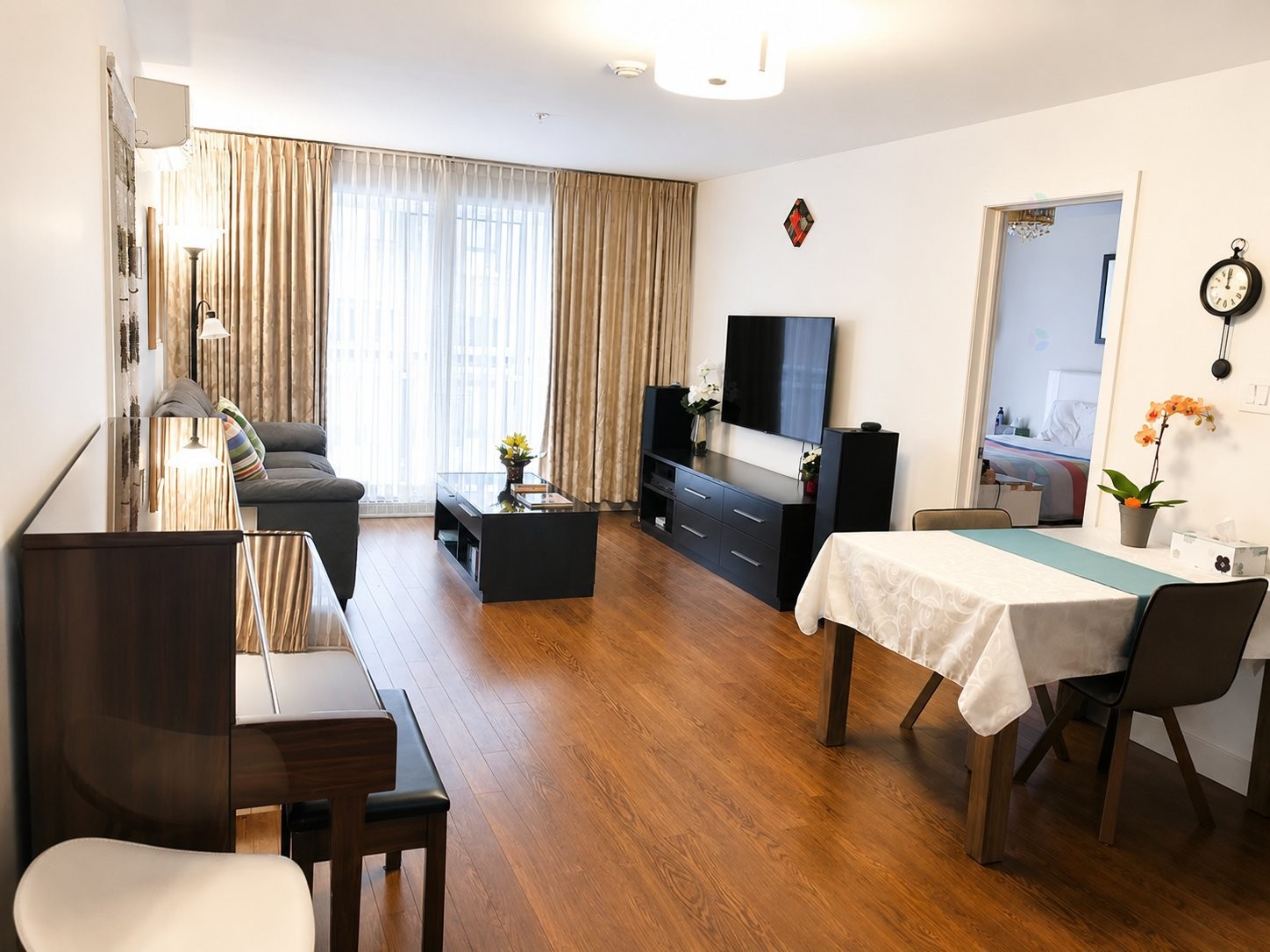 









7020


Rue Allard

, 643,
Montréal (LaSalle),




QC
H8N0C5

