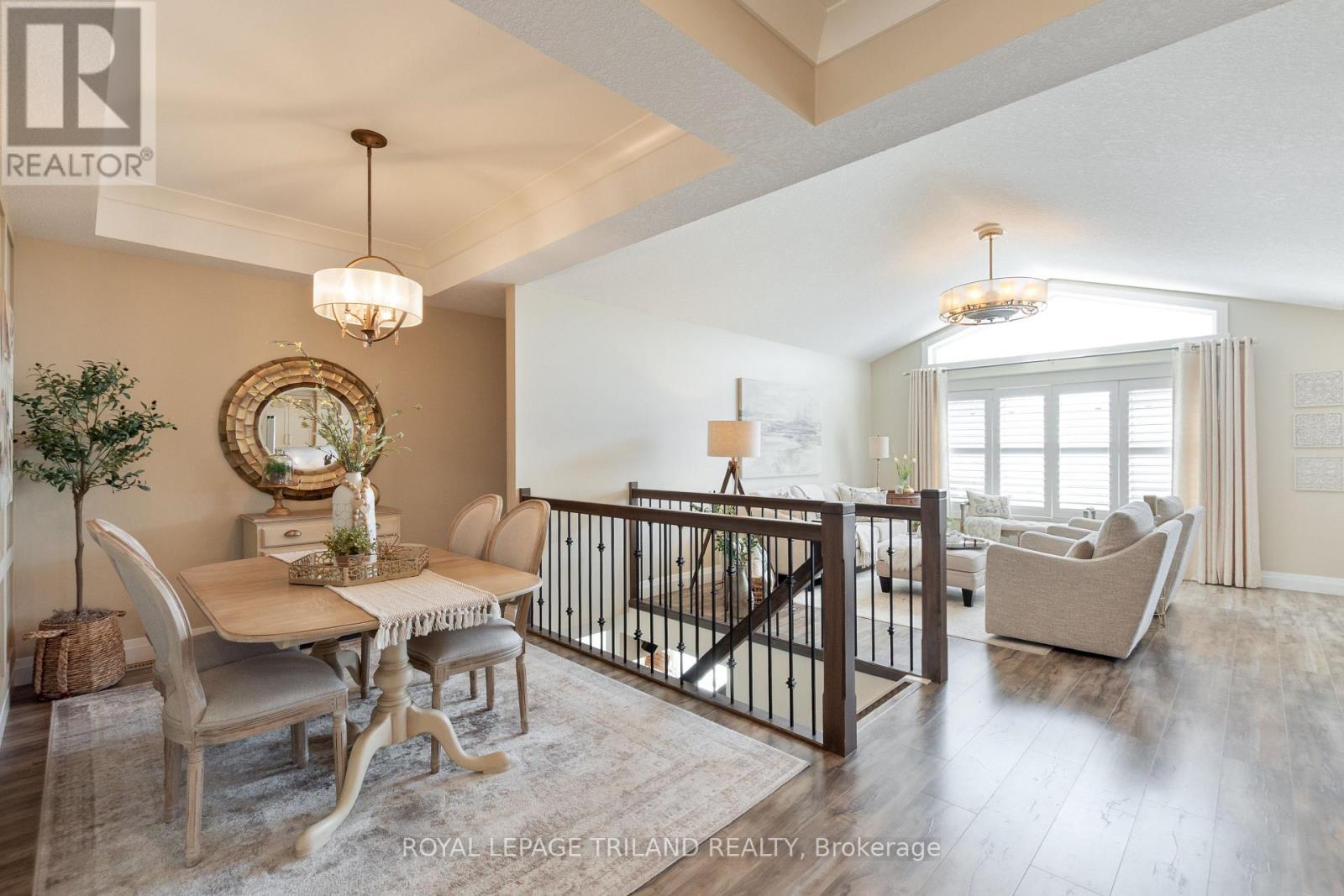 












1 LINCOLNS COVE STREET

,
Central Elgin,




Ontario
N5L0A8

