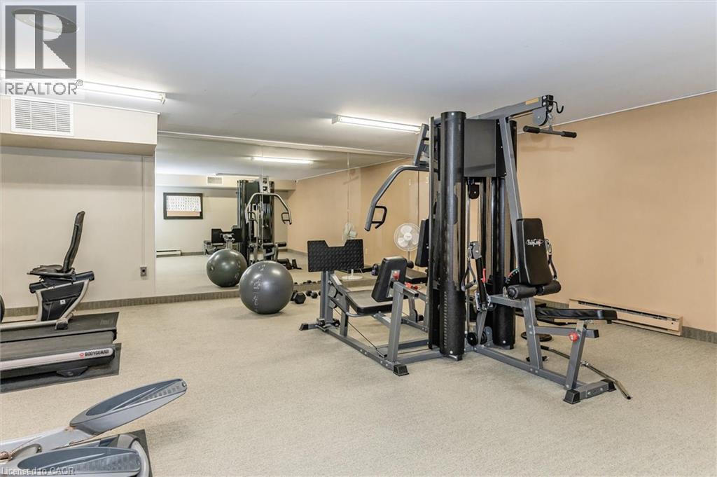 












35 GREEN VALLEY Drive Unit# 1410

,
Kitchener,




Ontario
N2P2A5


