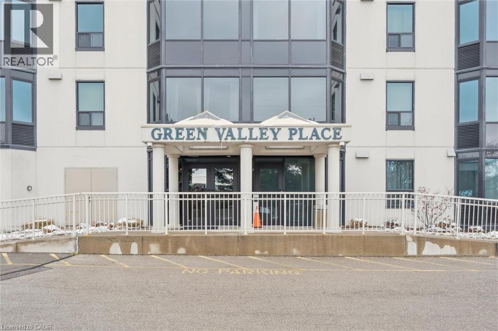 












35 GREEN VALLEY Drive Unit# 1410

,
Kitchener,




Ontario
N2P2A5

