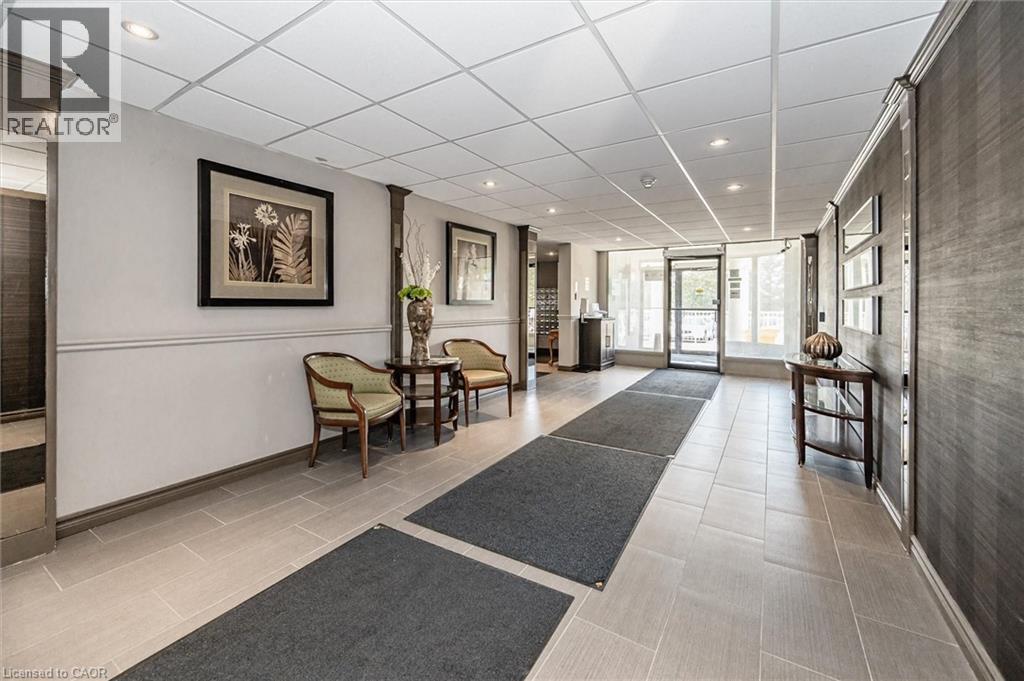 












35 GREEN VALLEY Drive Unit# 1410

,
Kitchener,




Ontario
N2P2A5

