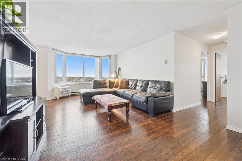 












35 GREEN VALLEY Drive Unit# 1410

,
Kitchener,




Ontario
N2P2A5

