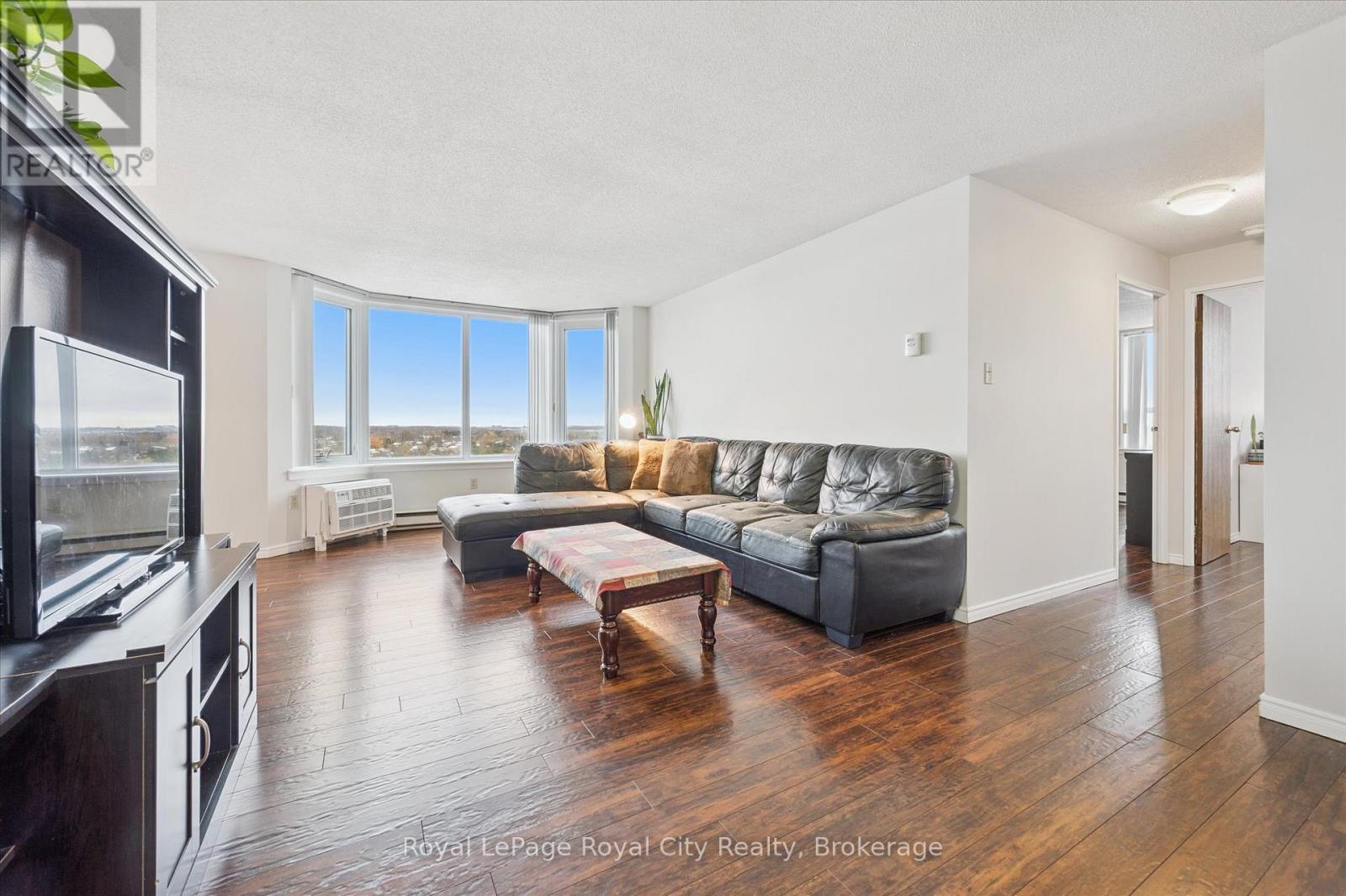 












1410 - 35 GREEN VALLEY DRIVE

,
Kitchener,




Ontario
N2P2A5

