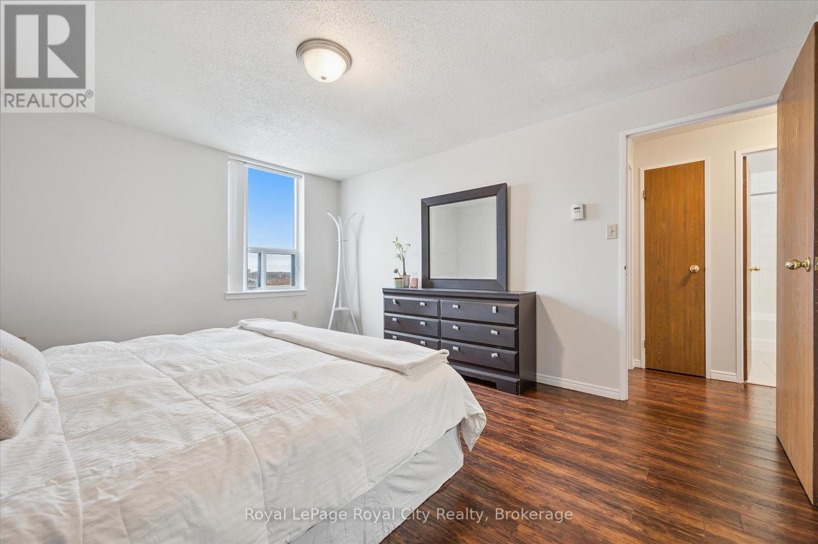 












1410 - 35 GREEN VALLEY DRIVE

,
Kitchener,




Ontario
N2P2A5

