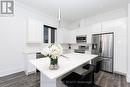 Island seating - Calacutta Quartz