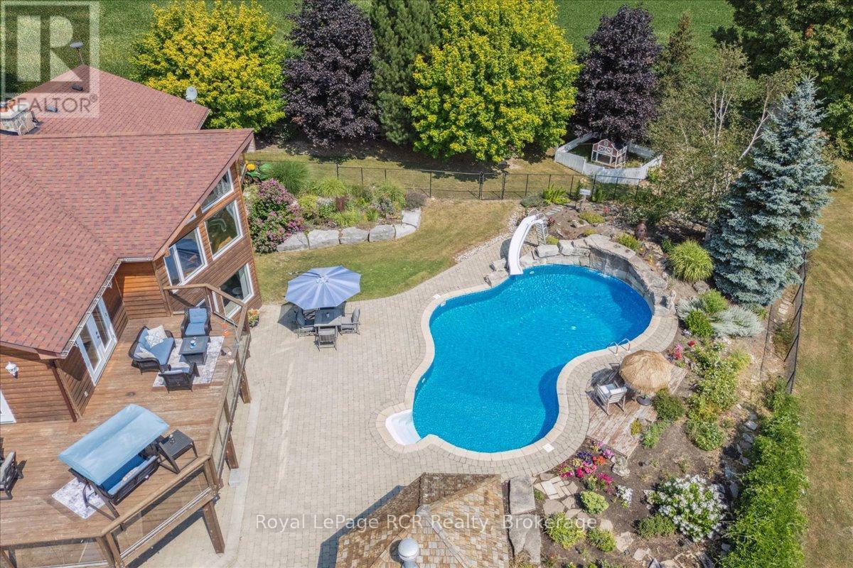 












196313 GREY 7 ROAD

,
Grey Highlands,




Ontario
N4L1W7

