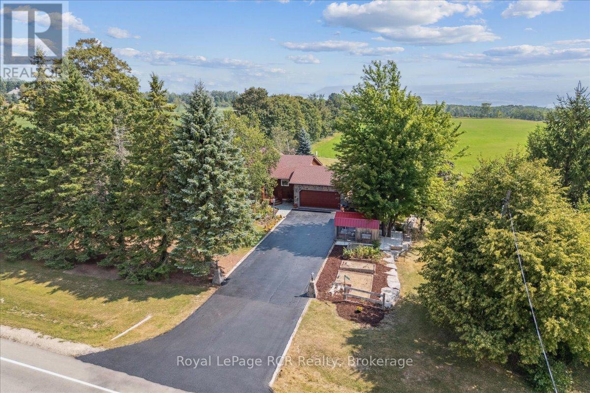 












196313 GREY 7 ROAD

,
Grey Highlands,




Ontario
N4L1W7

