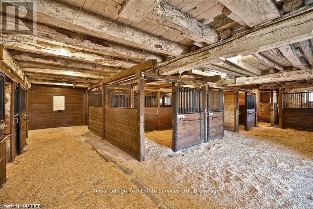 












4197 WALKERS LINE

,
Burlington,




Ontario
L7R3X4

