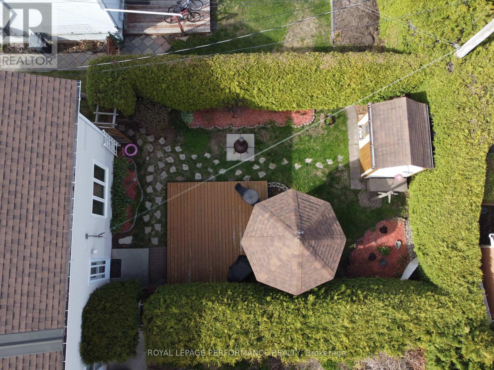 












443 TUPPER STREET

,
Hawkesbury,




Ontario
K6A3L9

