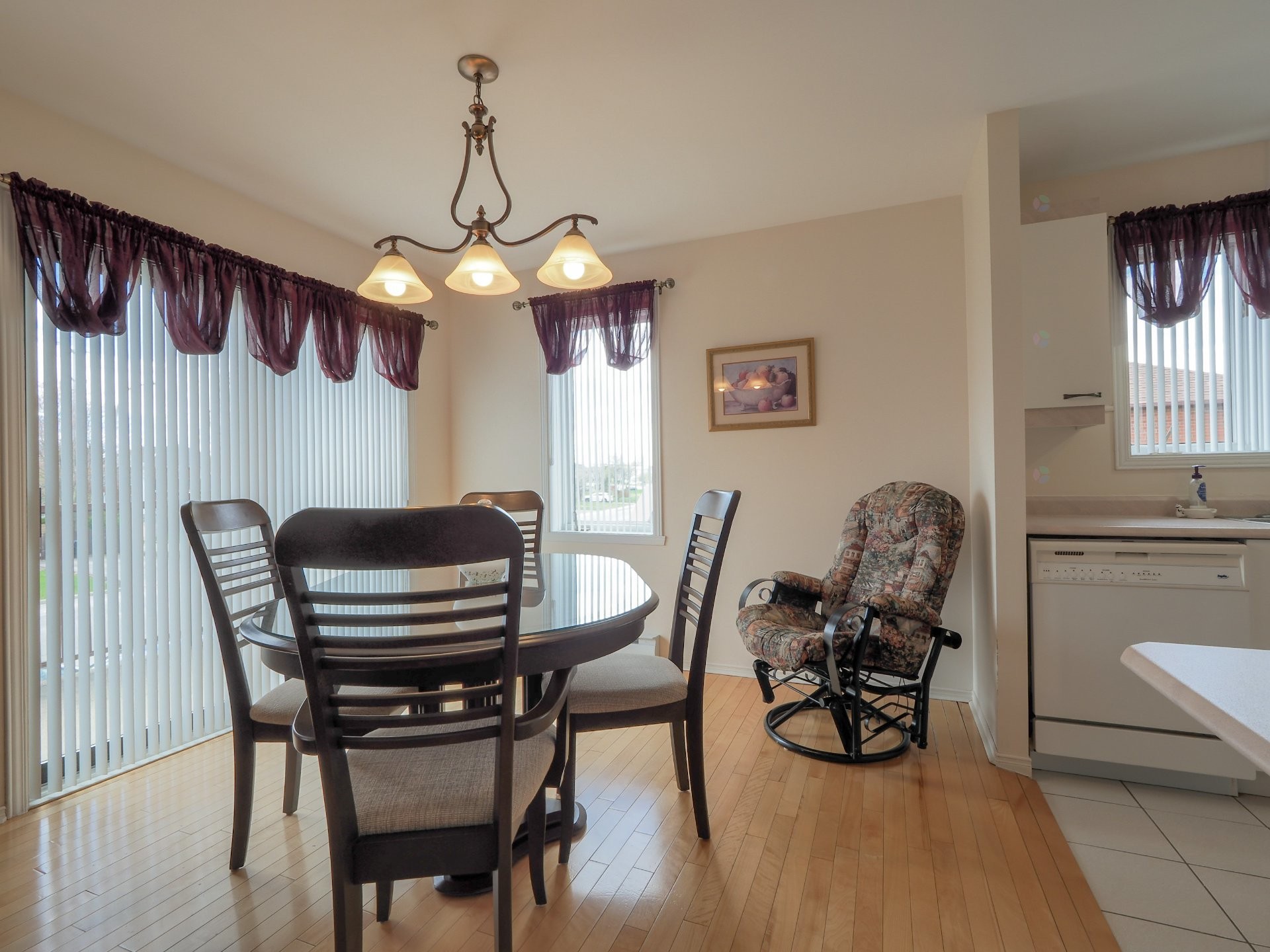 









4616


Boul. Rigaud

,
Trois-Rivières,




QC
G8Y6Y4

