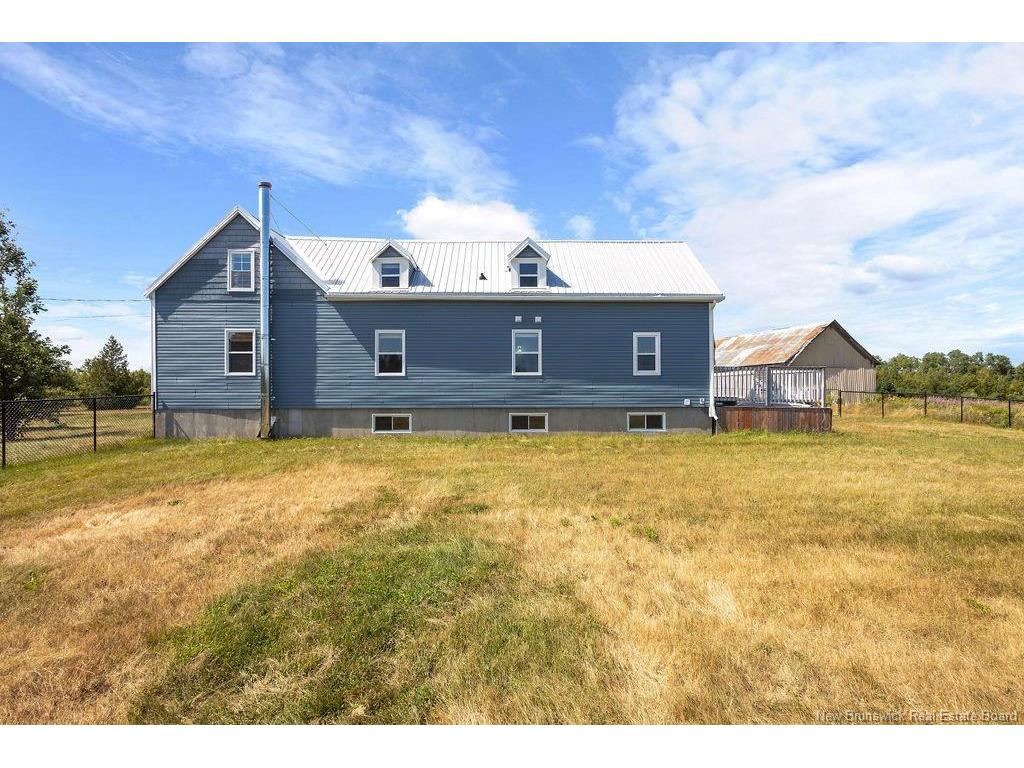 









70


Sullivan Road

,
Kouchibouguac,




NB
E4X 1L7

