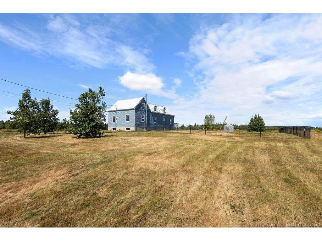 









70


Sullivan Road

,
Kouchibouguac,




NB
E4X 1L7

