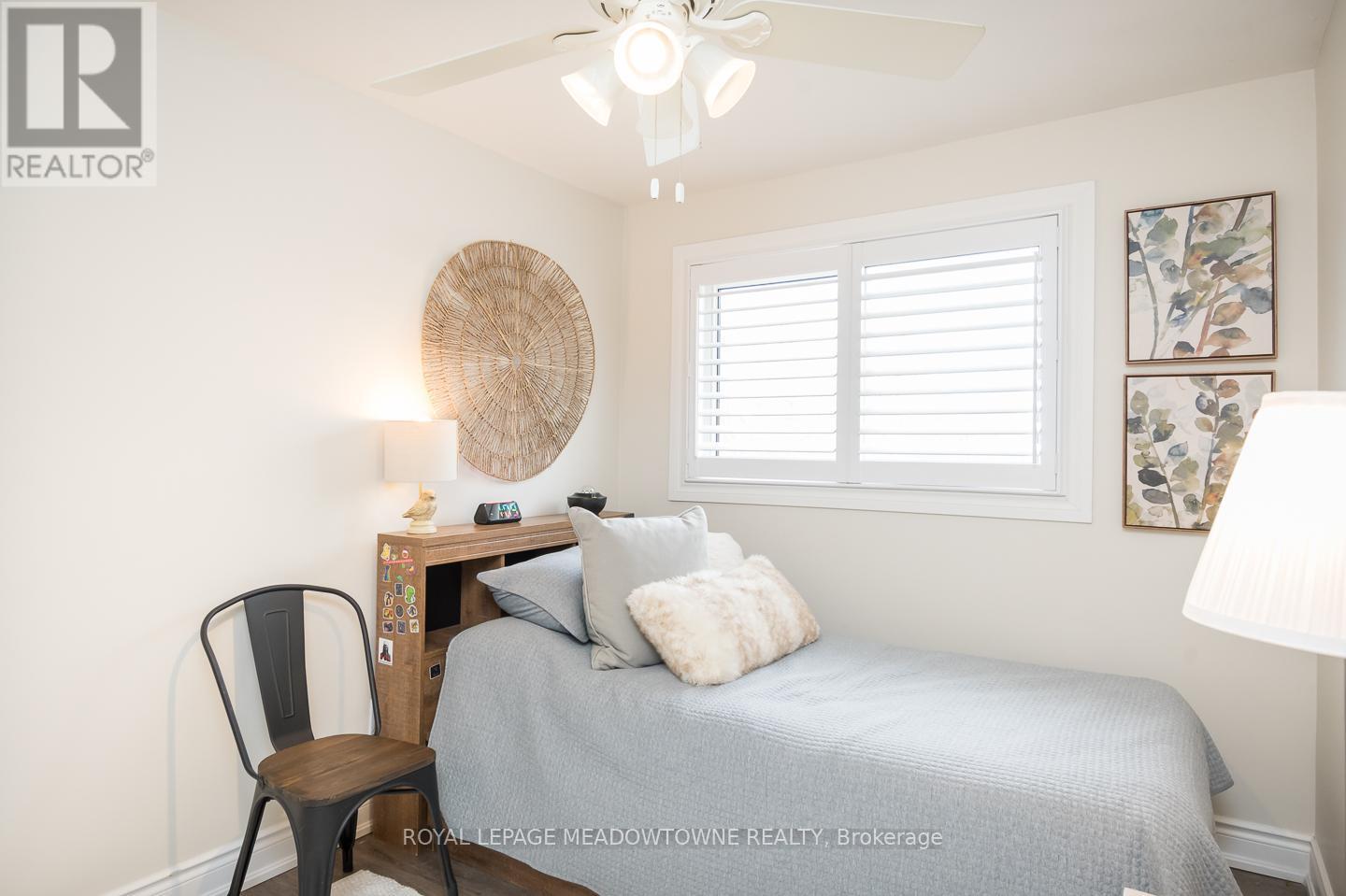 












536 NELSON COURT

,
Milton,




Ontario
L9T3A6

