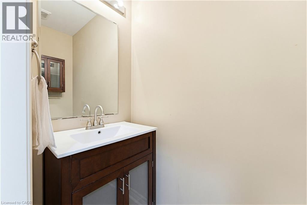 












110 HIGHLAND Road E Unit# 75

,
Kitchener,




Ontario
N2M3S1

