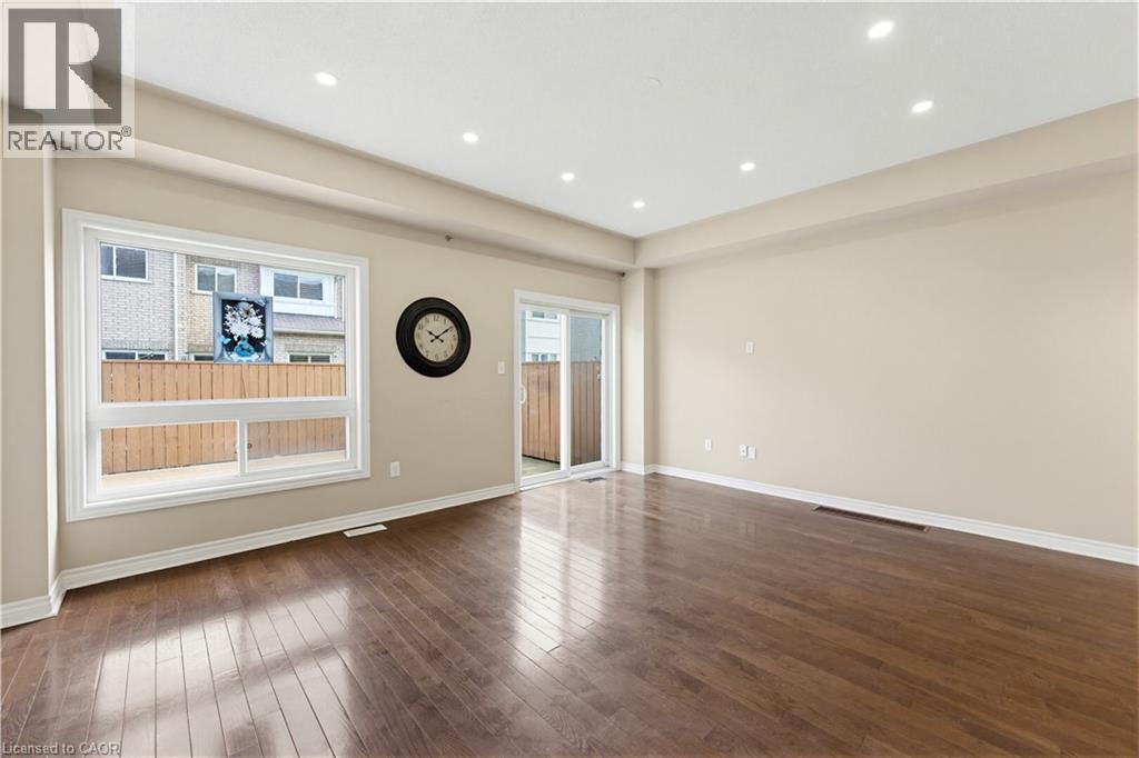 












110 HIGHLAND Road E Unit# 75

,
Kitchener,




Ontario
N2M3S1

