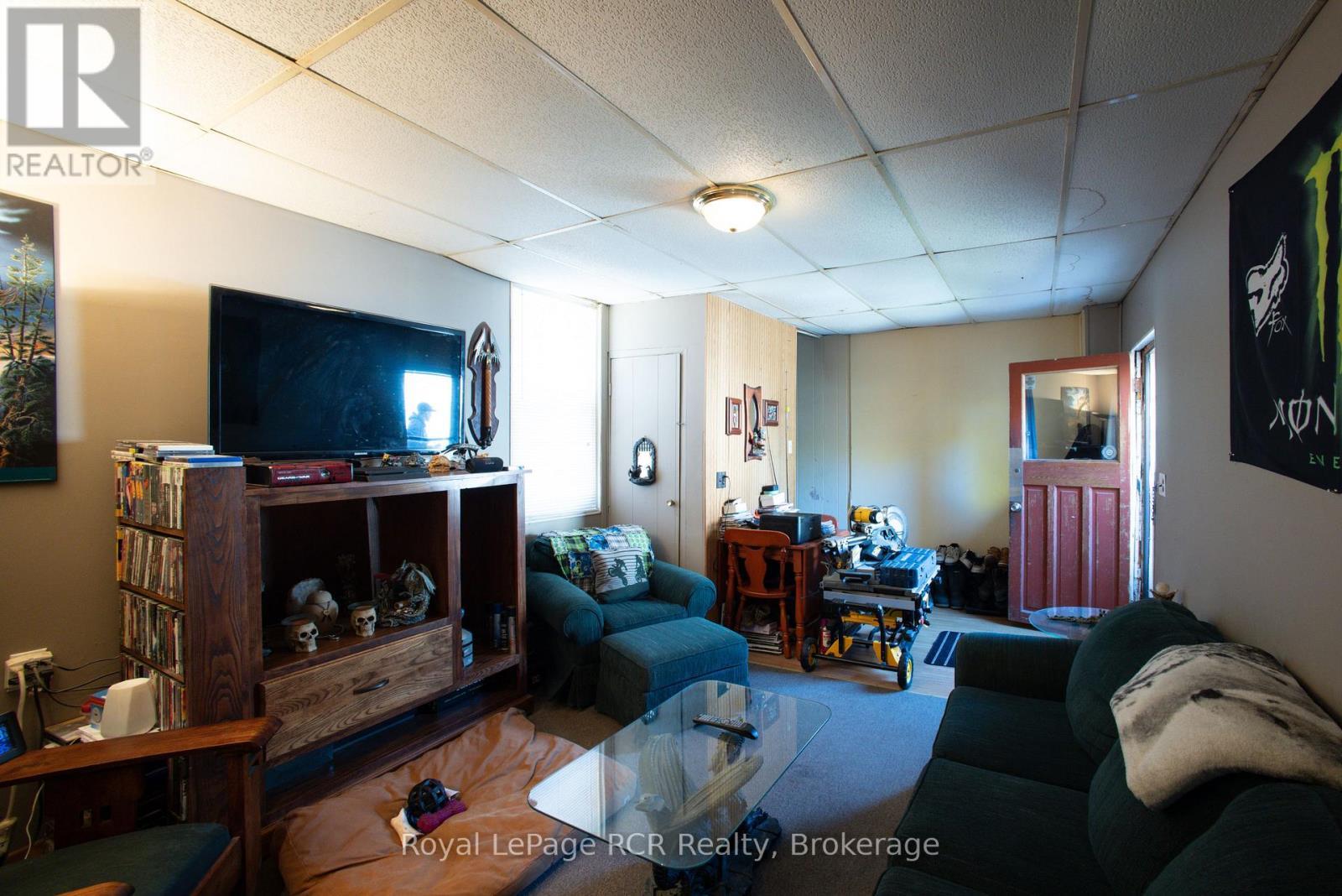 












145 FREDERICK STREET E

,
Wellington North (Arthur),




Ontario
N0G1A0

