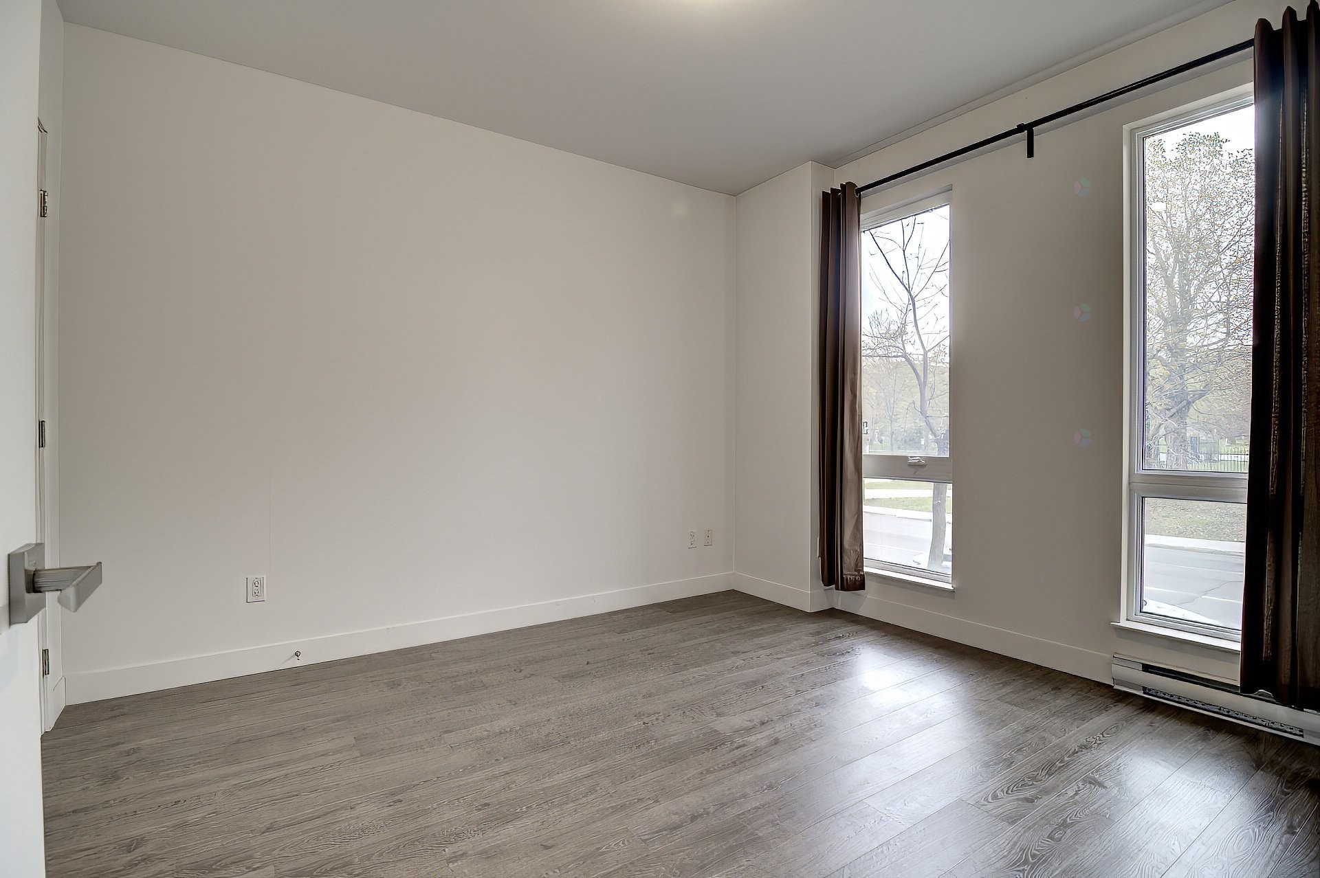 









3300


Av. Troie

, 205,
Montréal (Côte-des-Neiges/Notre-Dame-de-Grâce),




QC
H3V1A9

