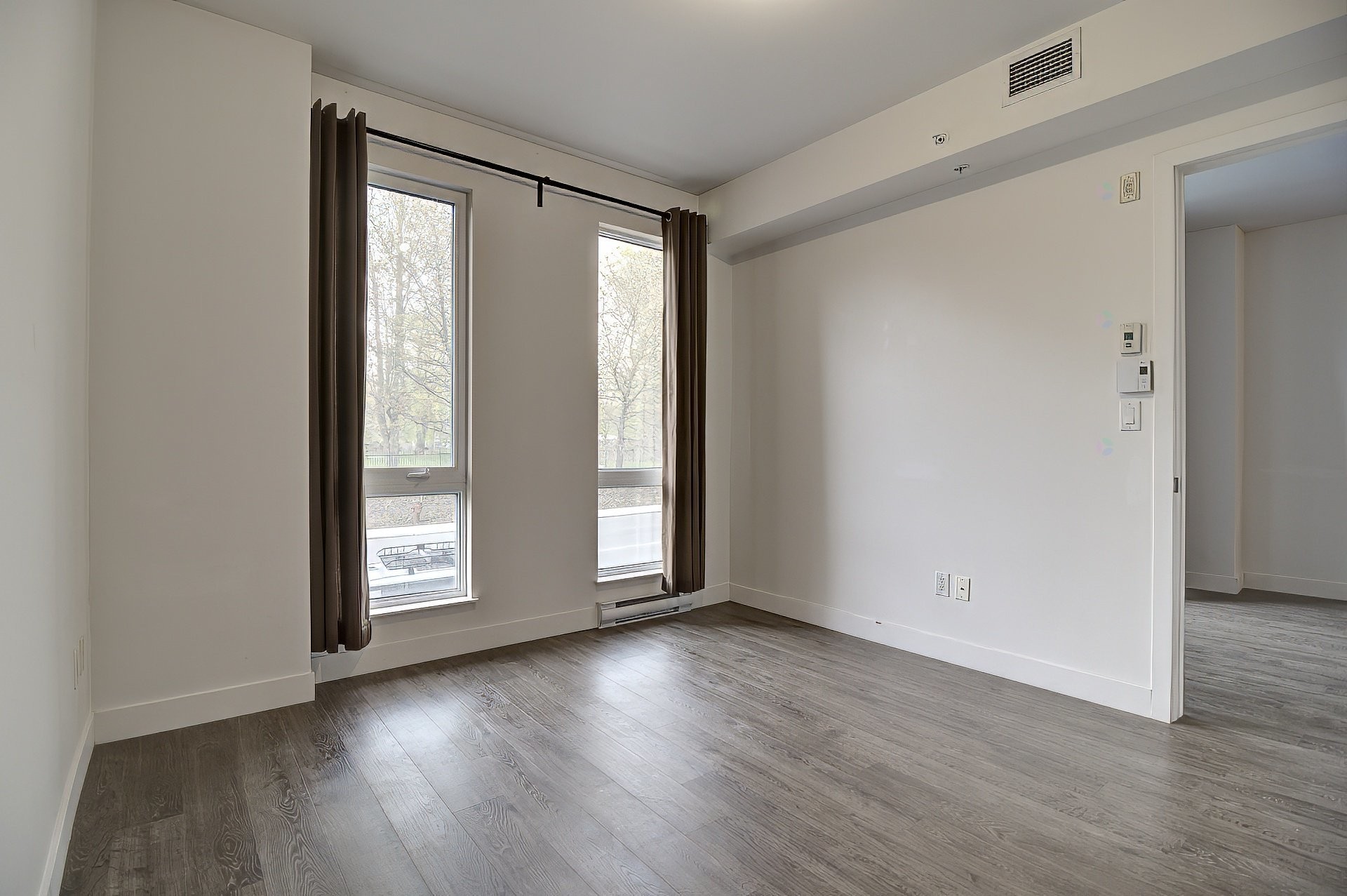 









3300


Av. Troie

, 205,
Montréal (Côte-des-Neiges/Notre-Dame-de-Grâce),




QC
H3V1A9

