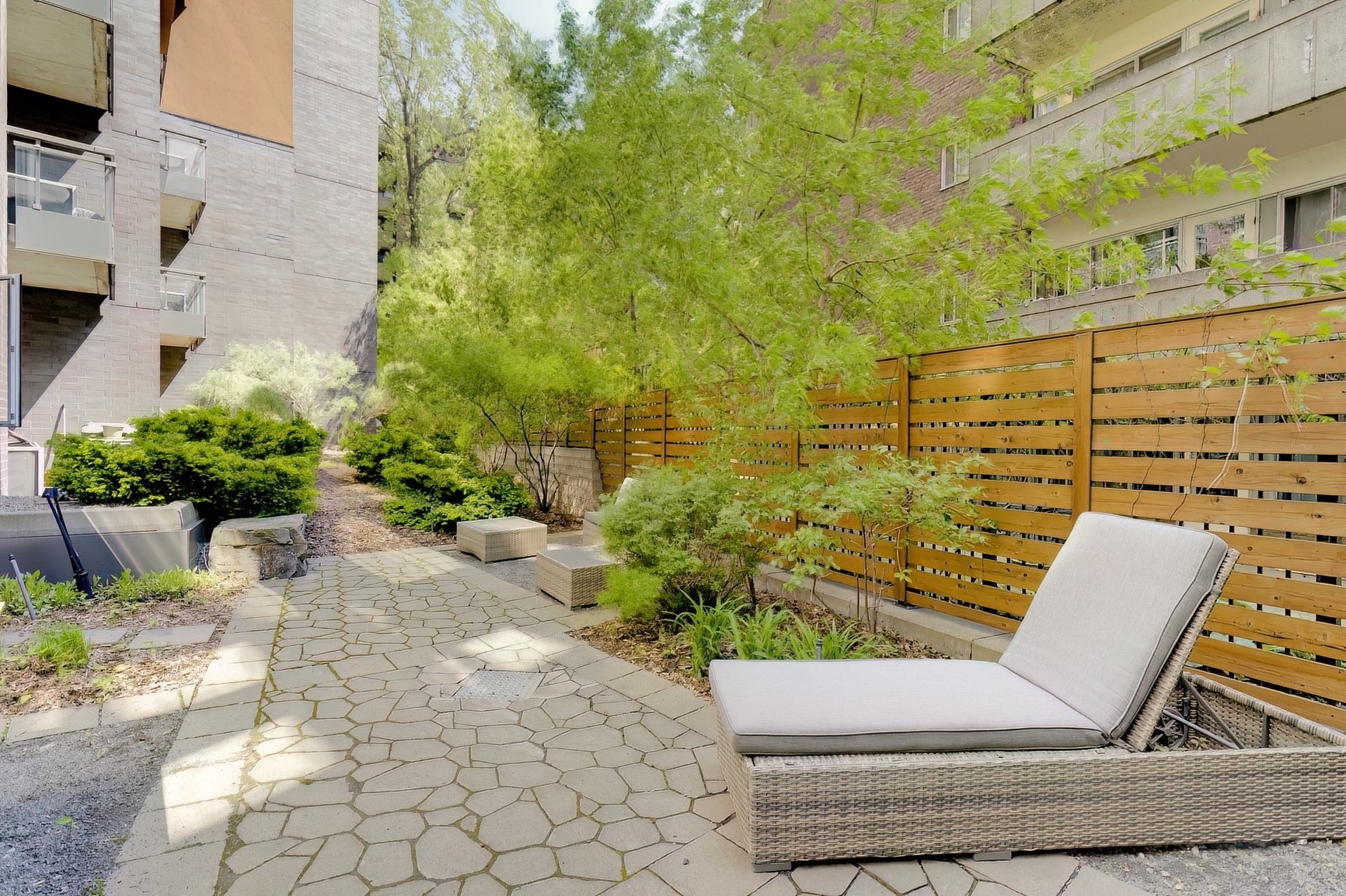 









3300


Av. Troie

, 205,
Montréal (Côte-des-Neiges/Notre-Dame-de-Grâce),




QC
H3V1A9

