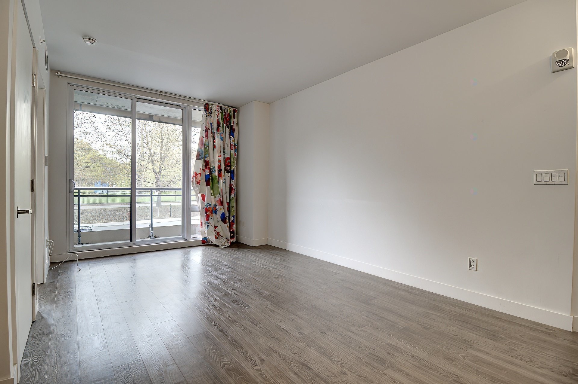 









3300


Av. Troie

, 205,
Montréal (Côte-des-Neiges/Notre-Dame-de-Grâce),




QC
H3V1A9


