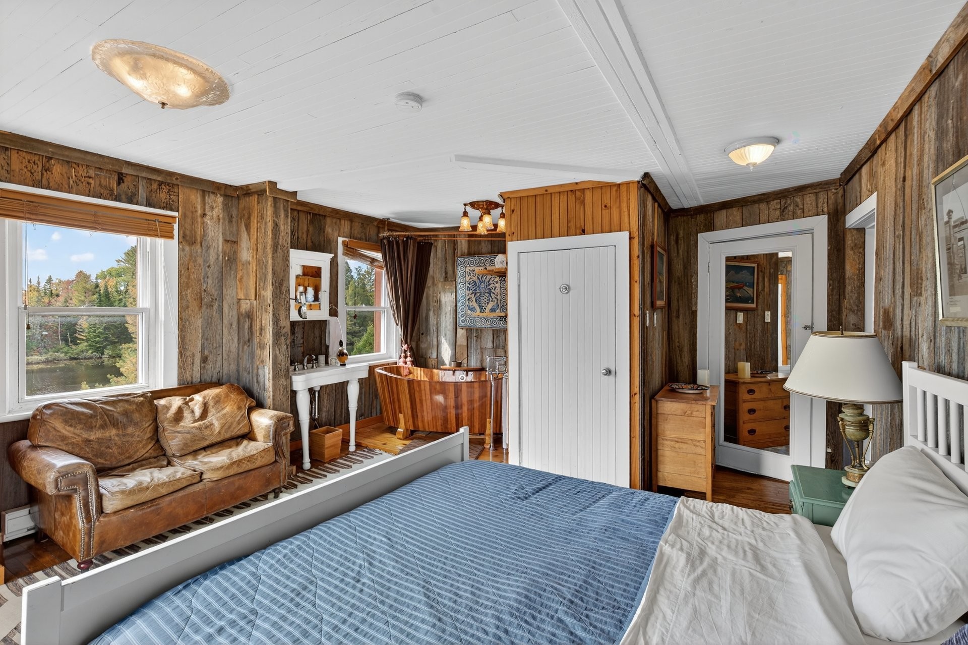 









102


Ch. du Lac-Ludger

,
Lantier,




QC
J0T1V0

