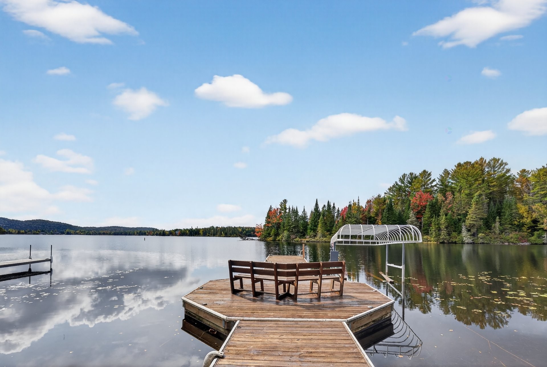 









102


Ch. du Lac-Ludger

,
Lantier,




QC
J0T1V0

