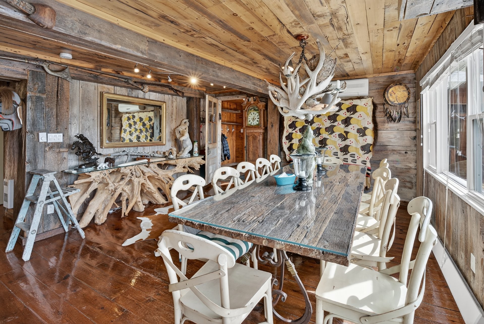 









102


Ch. du Lac-Ludger

,
Lantier,




QC
J0T1V0

