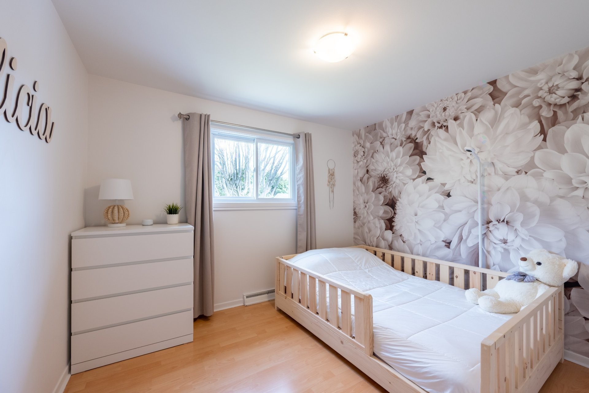 









503


Rue Foch

,
Granby,




QC
J2G6C8

