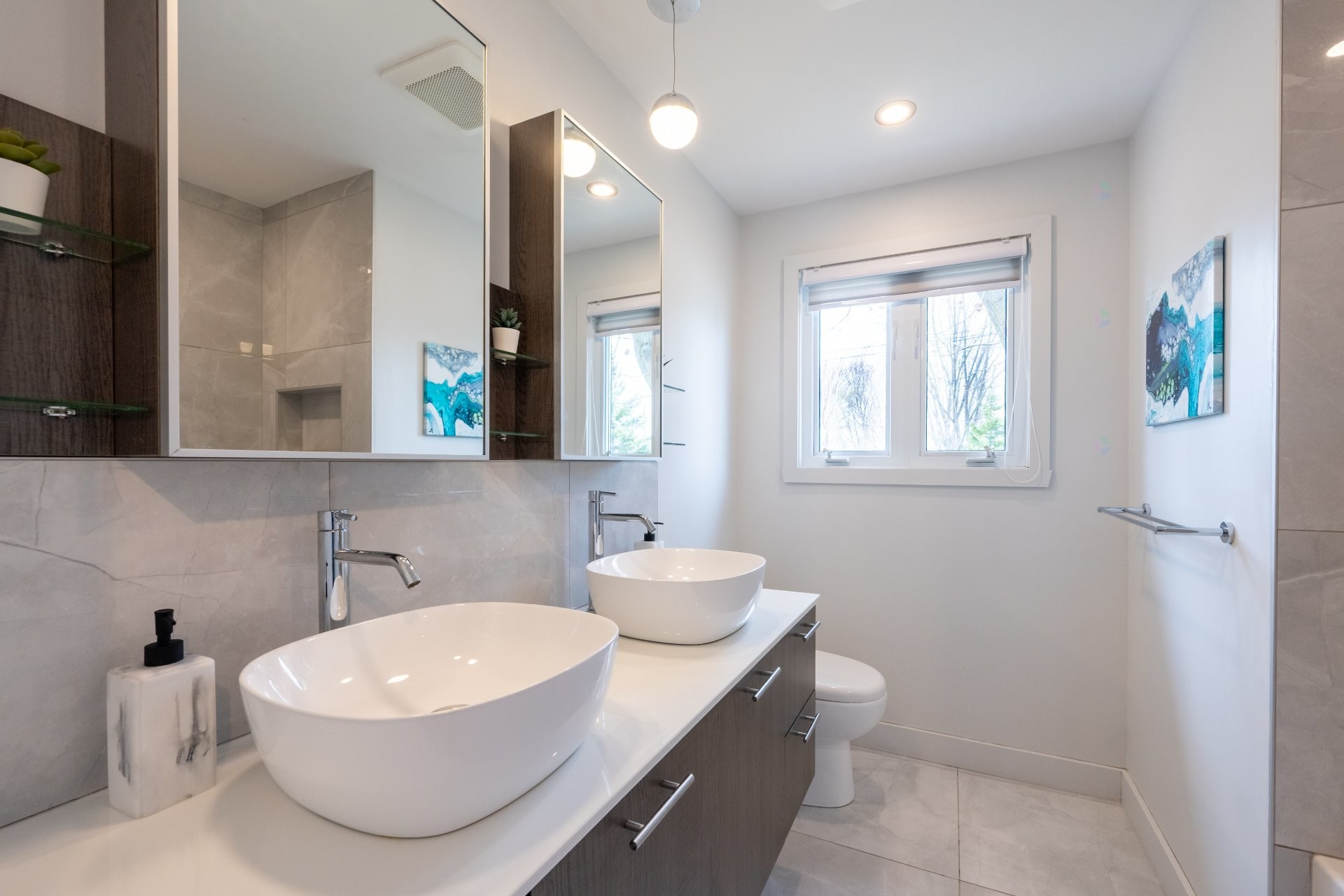 









503


Rue Foch

,
Granby,




QC
J2G6C8

