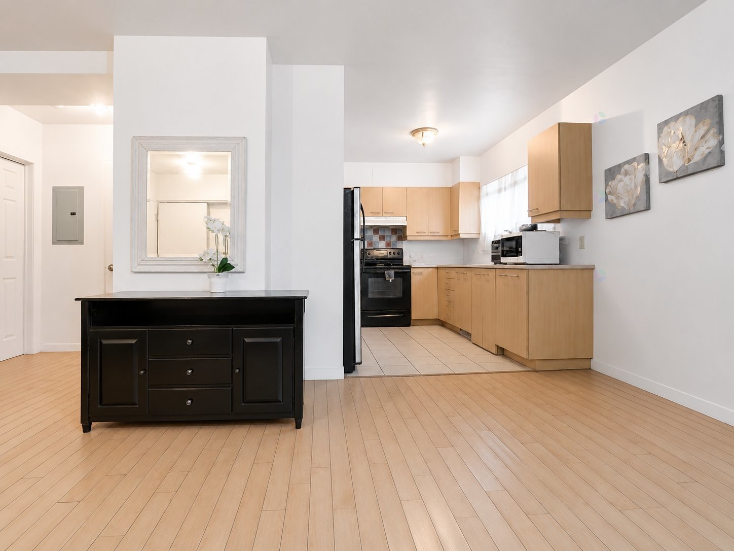 









3985


Boul. Cavendish

, 1,
Montréal (Côte-des-Neiges/Notre-Dame-de-Grâce),




QC
H4B2N4

