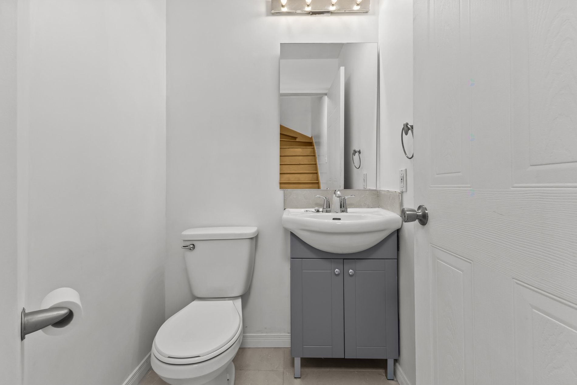 









6856


Rue Henri-Julien

,
Laval (Sainte-Rose),




QC
H7L5X7


