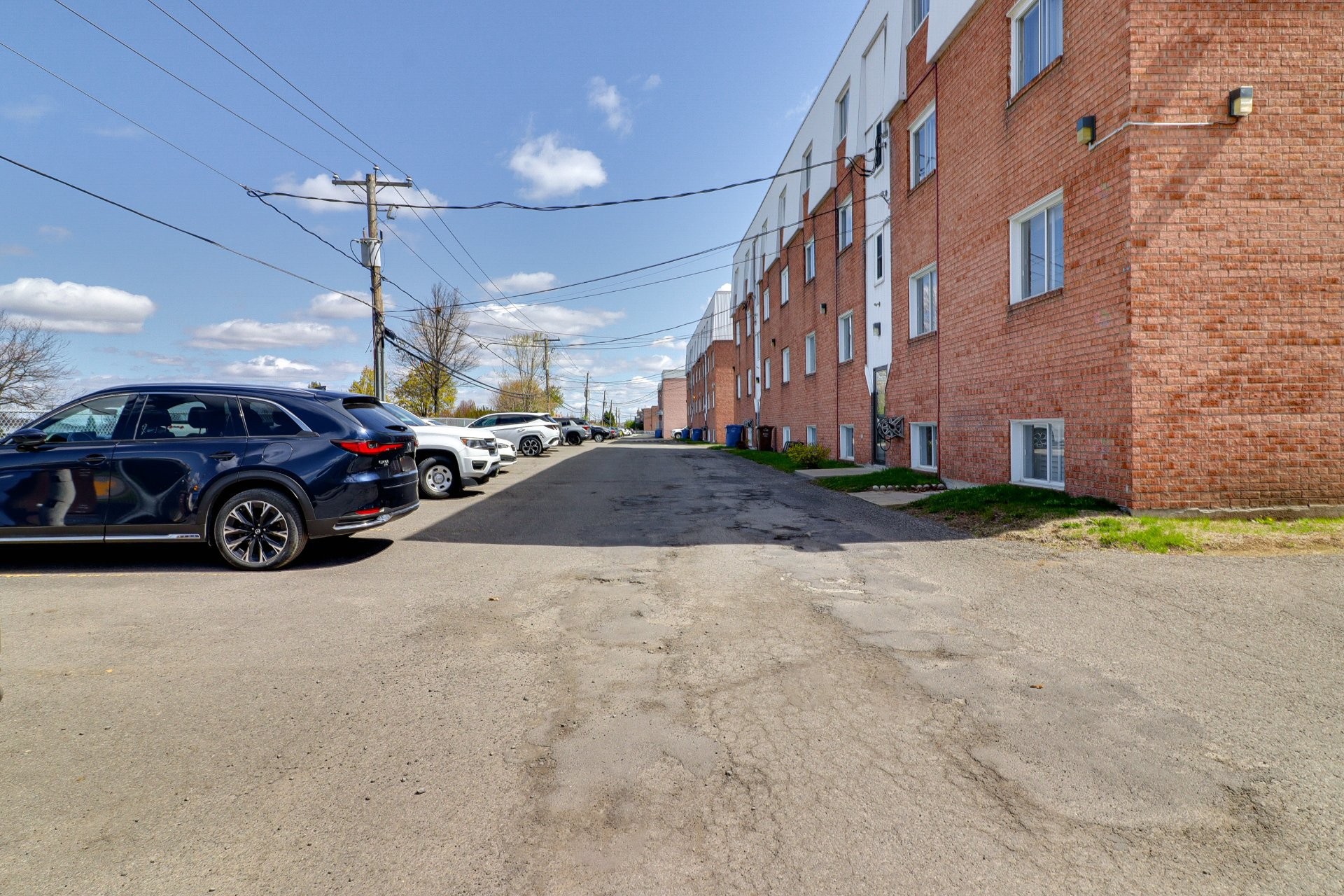 









1187


Boul. Iberville

, 3,
Repentigny (Repentigny),




QC
J5Y3H7

