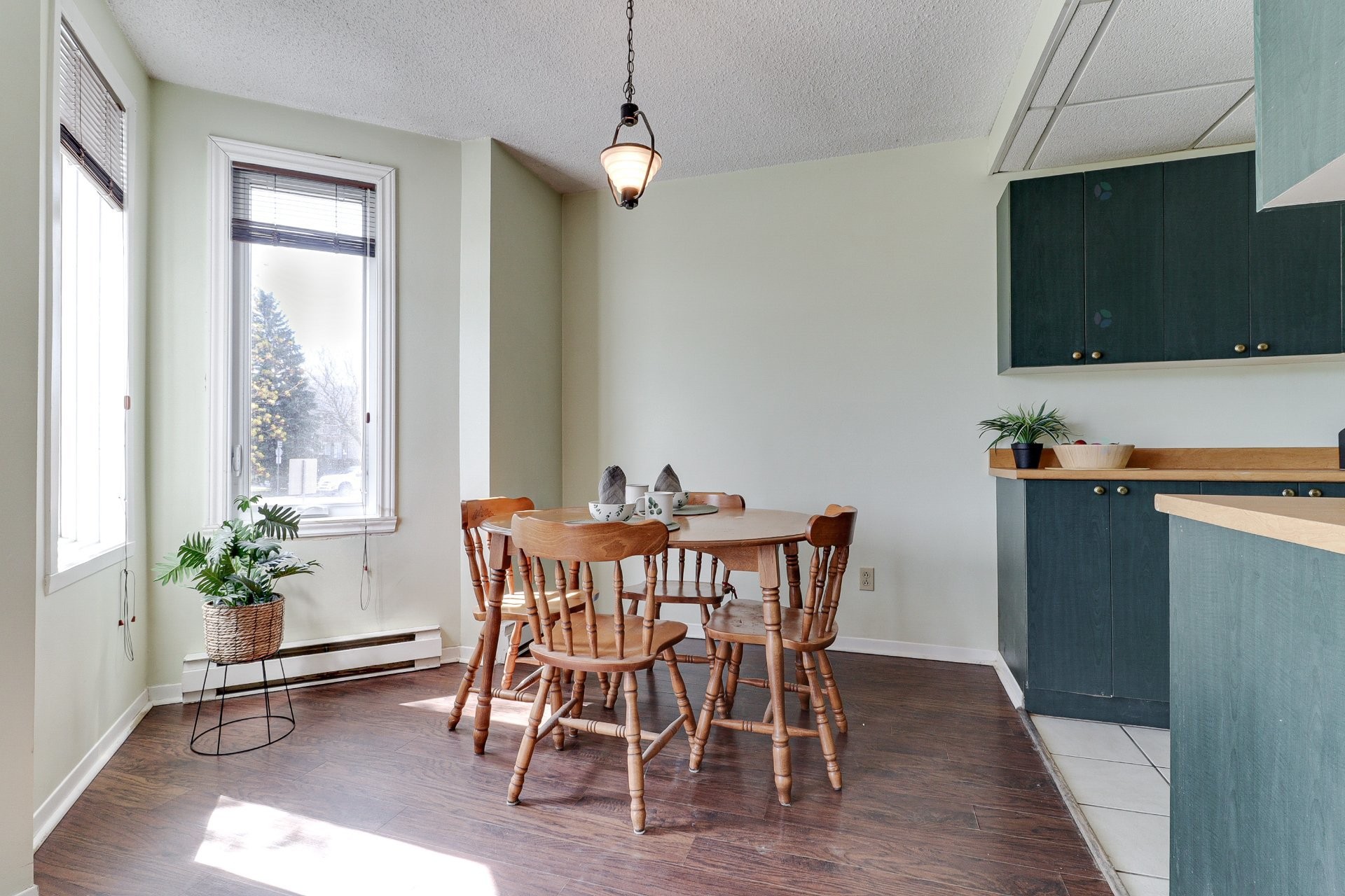 









1187


Boul. Iberville

, 3,
Repentigny (Repentigny),




QC
J5Y3H7

