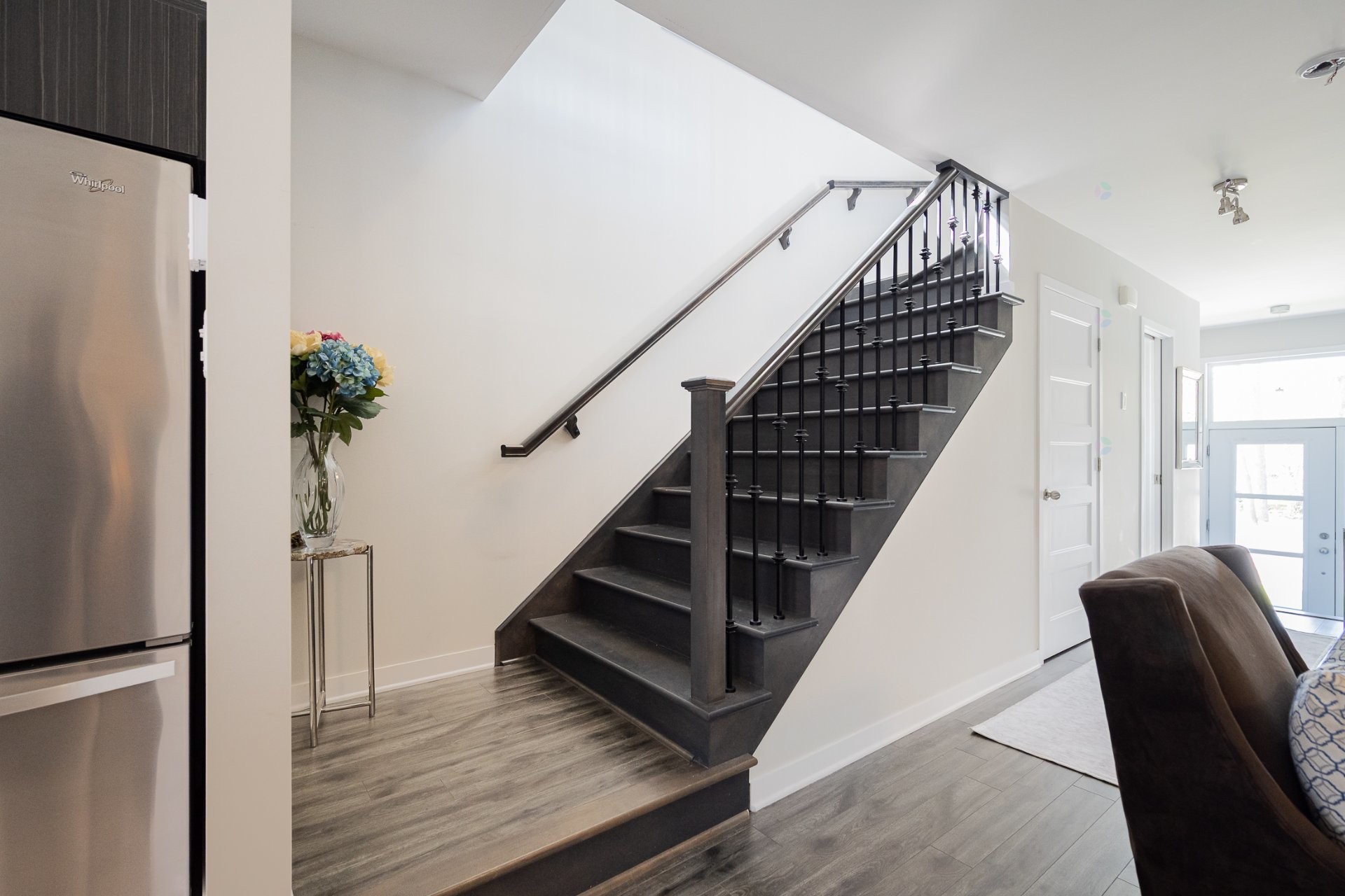 









4573A


Boul. Dagenais O.

,
Laval (Fabreville),




QC
H7R0G8

