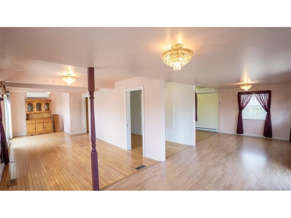 









496


rue Principale

,
Pointe-Verte,




NB
E8J 2Z6


