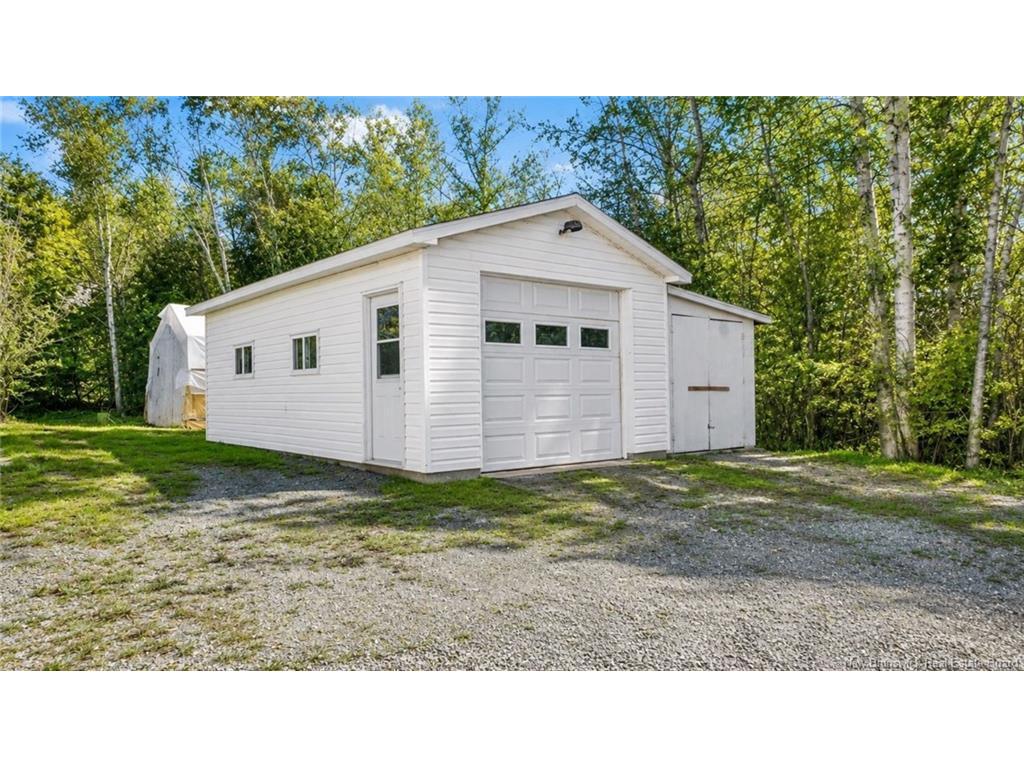 









496


rue Principale

,
Pointe-Verte,




NB
E8J 2Z6

