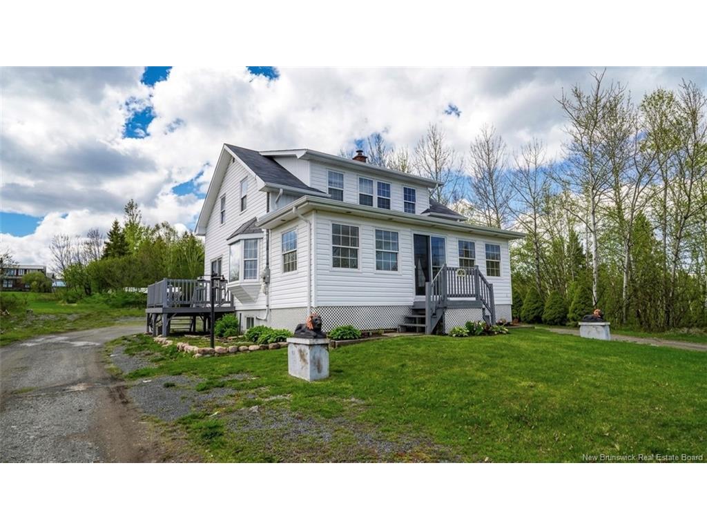 









496


rue Principale

,
Pointe-Verte,




NB
E8J 2Z6

