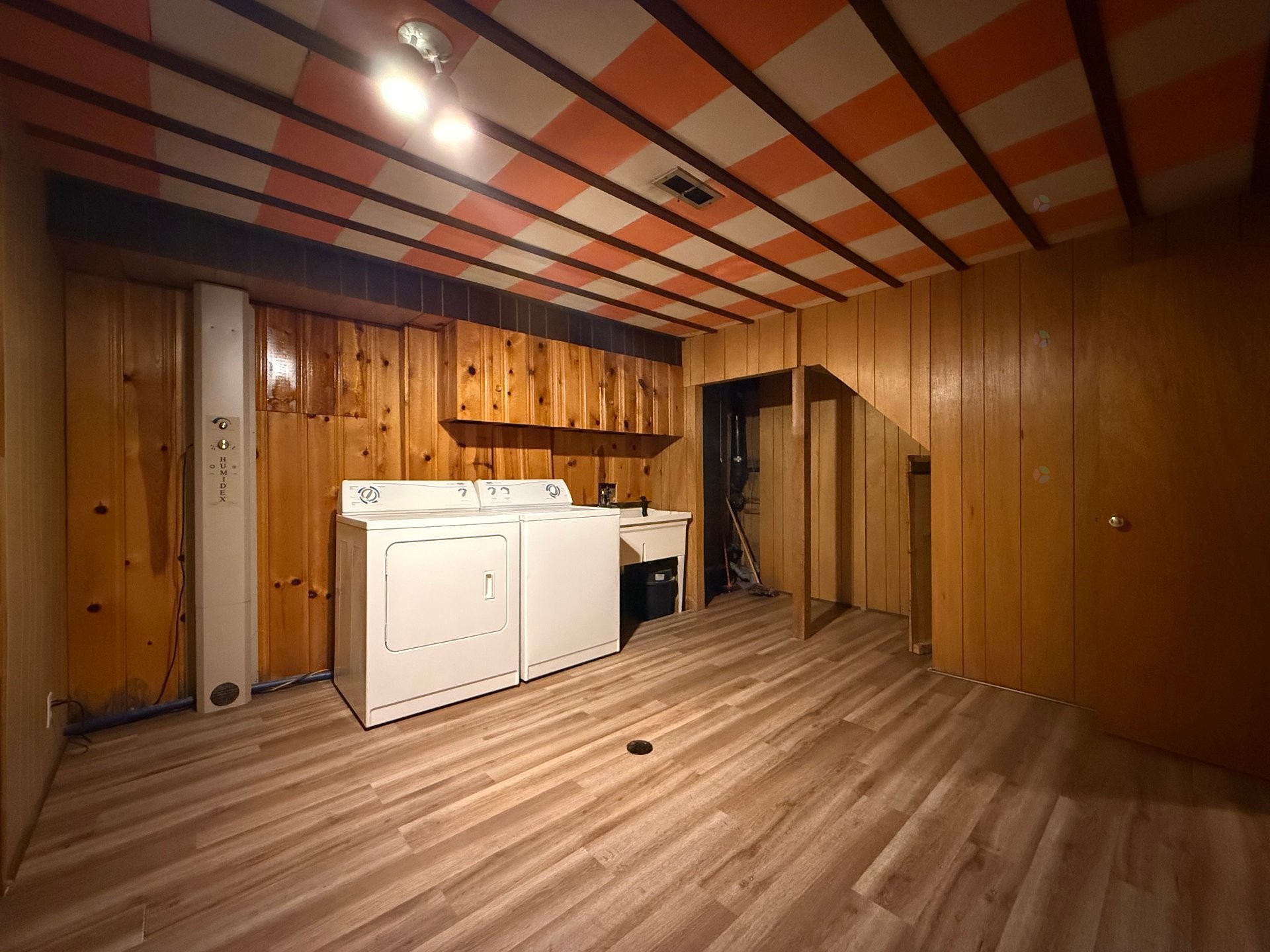 









24


Rue Sunset

,
Gatineau (Gatineau),




QC
J8P8B1

