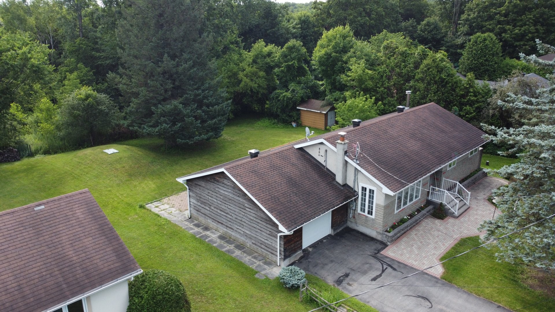 









24


Rue Sunset

,
Gatineau (Gatineau),




QC
J8P8B1

