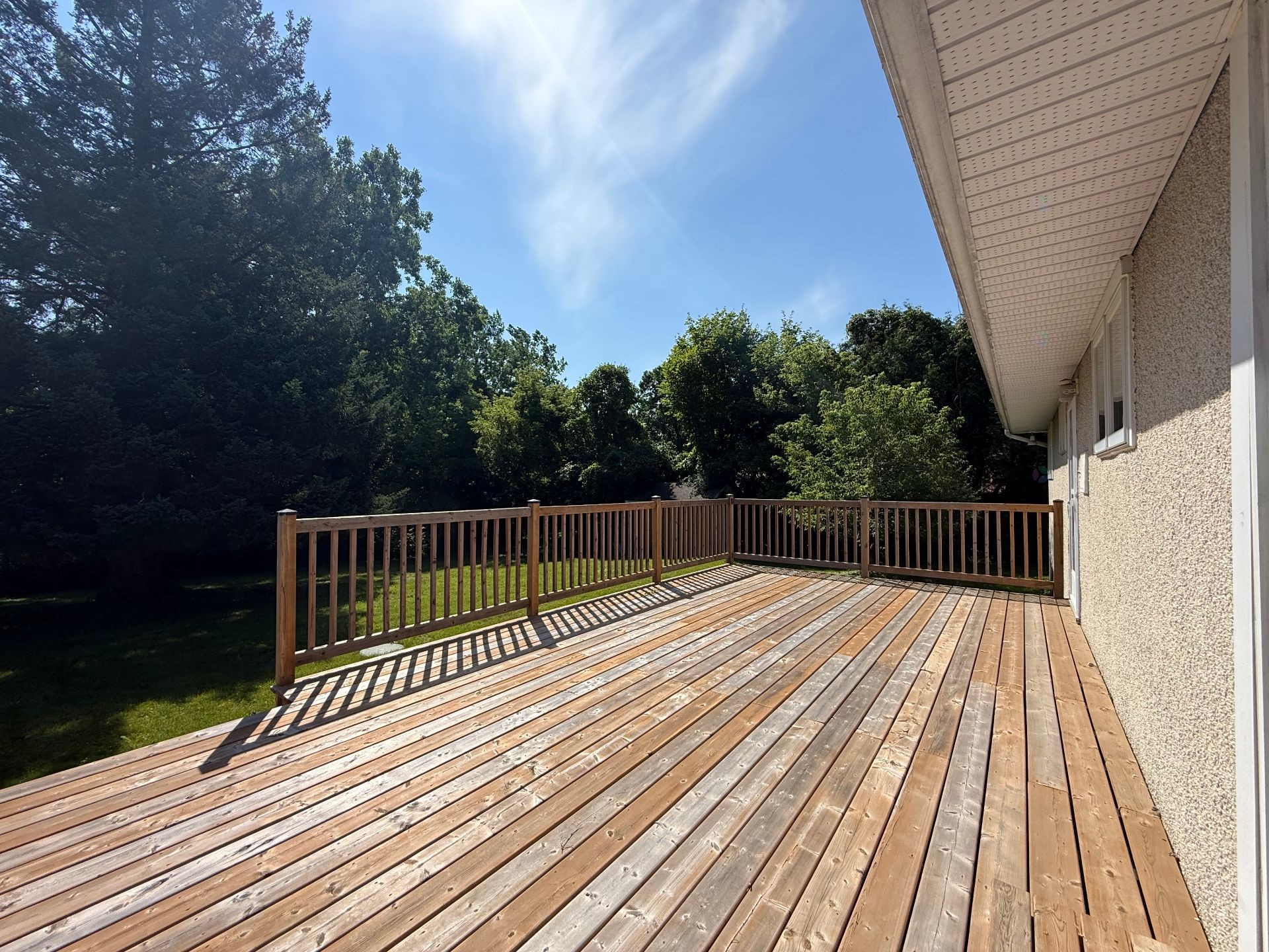 









24


Rue Sunset

,
Gatineau (Gatineau),




QC
J8P8B1

